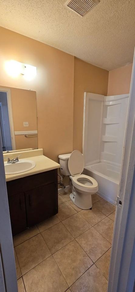 803 Ruby Street - Photo 2 of 8