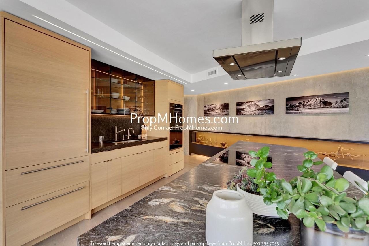 1500 Southwest 5th Avenue #1101 - Photo 7 of 34