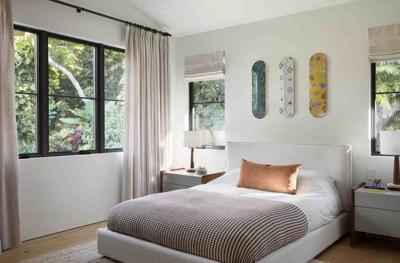 3671 Diamond Head Cir - Photo 7 of 23