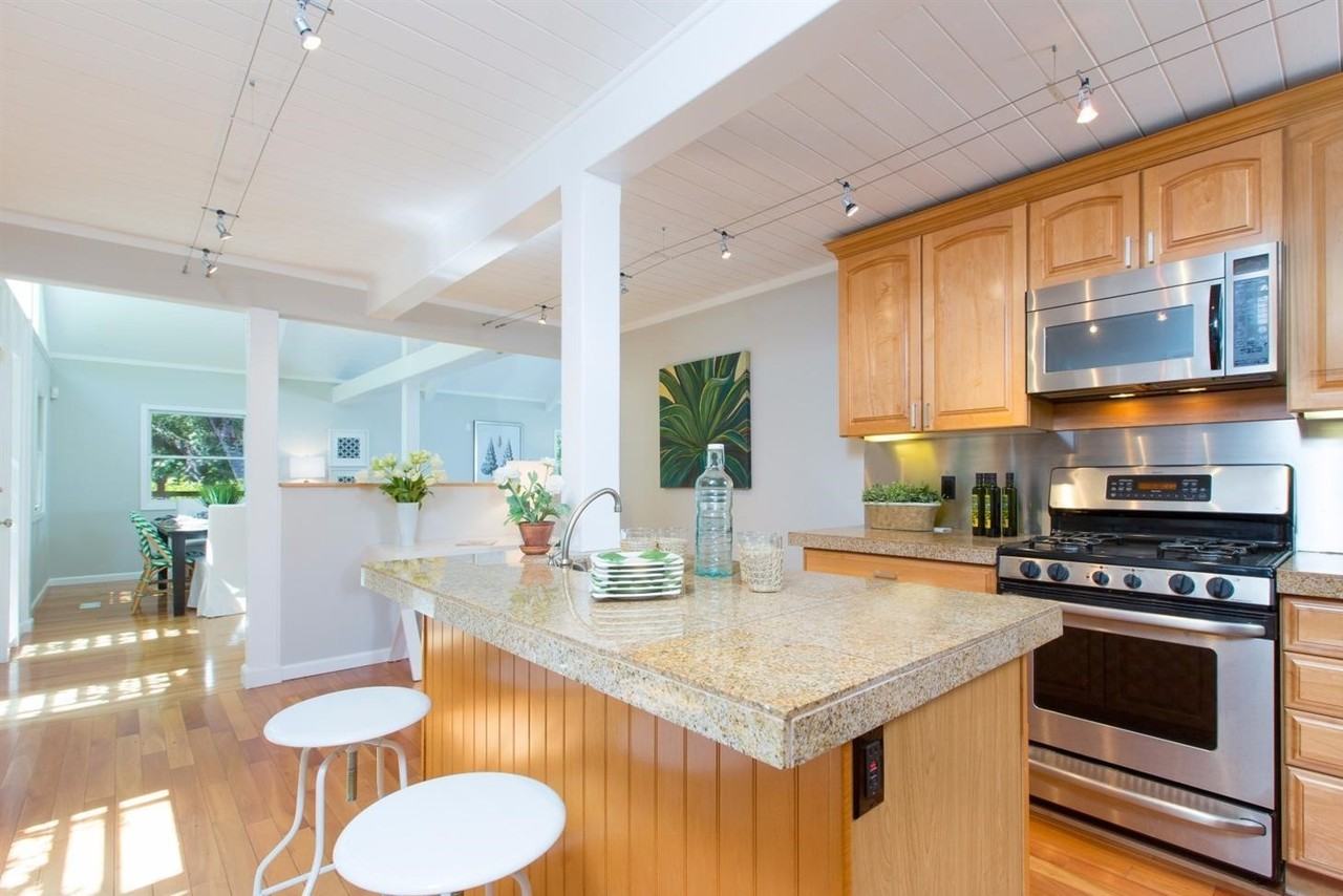 82 Homestead Blvd - Photo 3 of 8