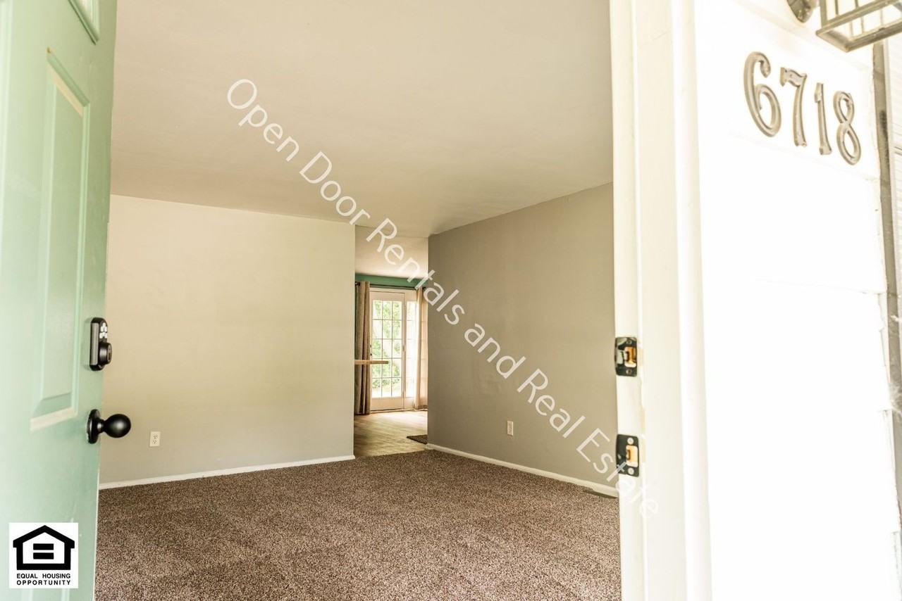 6718 Raintree Rd - Photo 5 of 26
