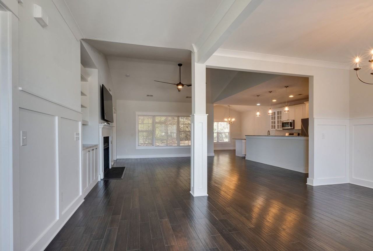 244 Station Pkwy - Photo 5 of 33