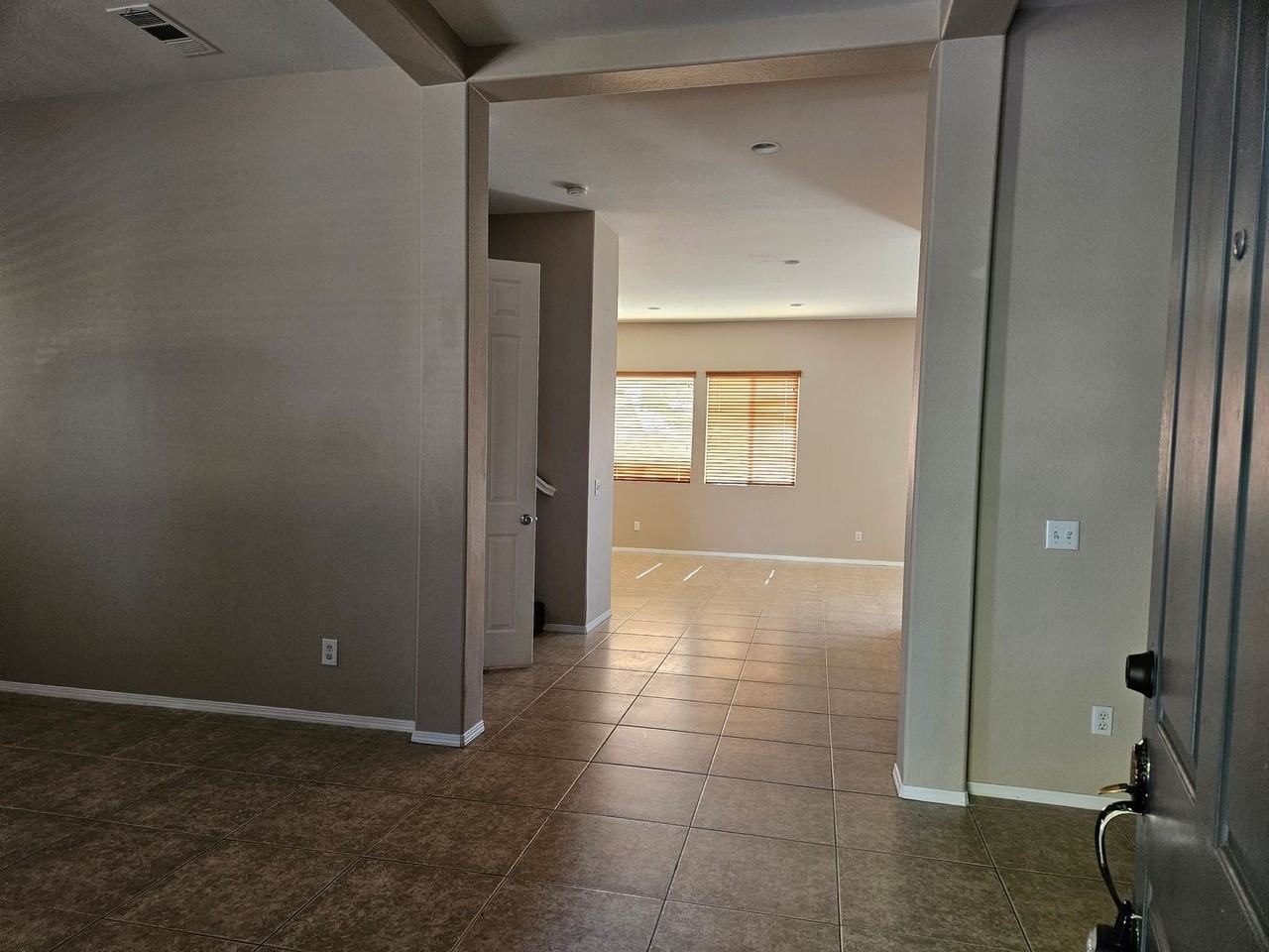 8975 Guadalupe Ave - Photo 2 of 36