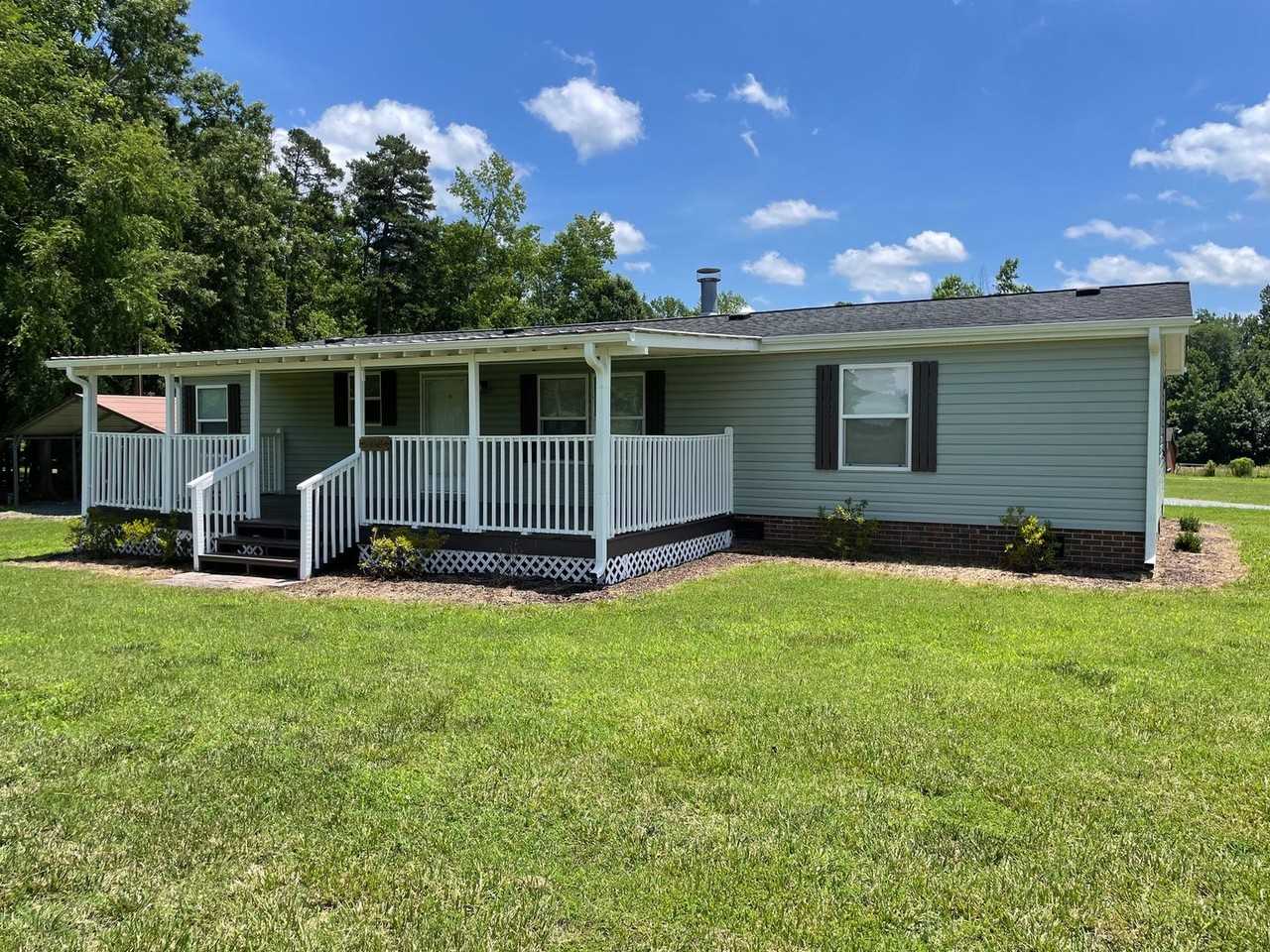 2642 Nc Highway 62 E - Photo 3 of 34