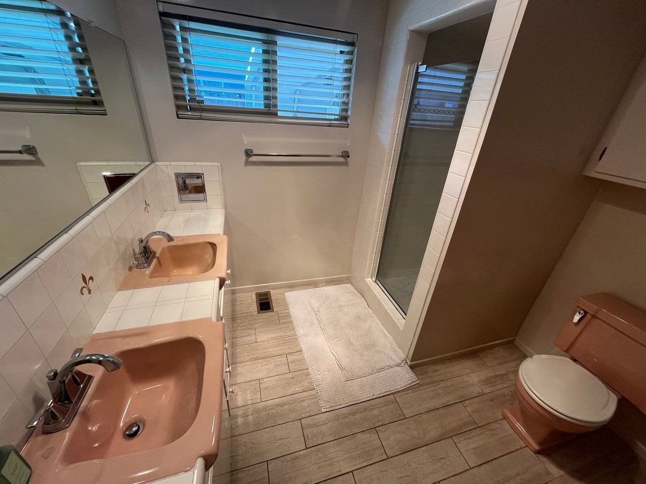 502 E Rose Ave - Photo 7 of 13