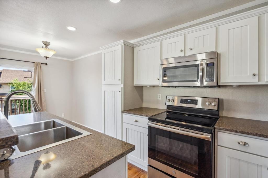 3135 Capstan Way - Photo 6 of 29