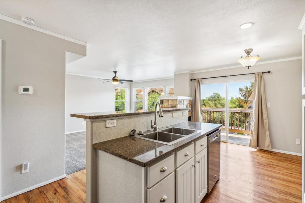 3135 Capstan Way - Photo 7 of 29