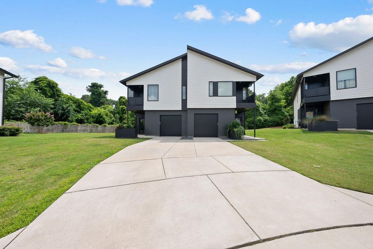 2200 Millbank Village Ct #102 - Photo 3 of 32