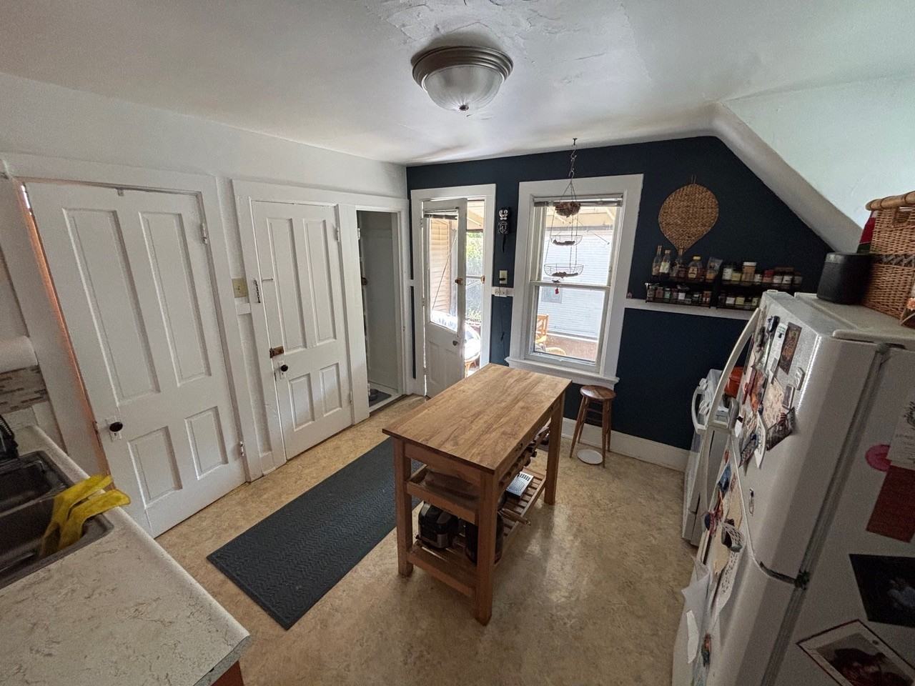 1113 Sherman Ave #2 - Photo 4 of 14