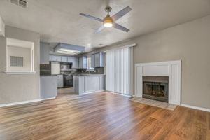 featured image of 4021 Nw Ozmun Ave Apt B #4021B