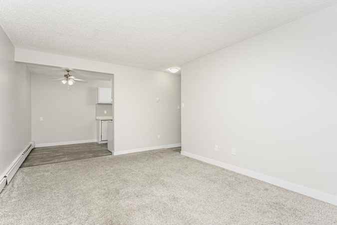 The Ridgewood Apartments Edmonton - Photo 2 of 11