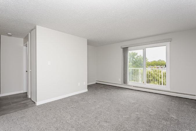 Hillview Estates Apartments Edmonton - Photo 3 of 9