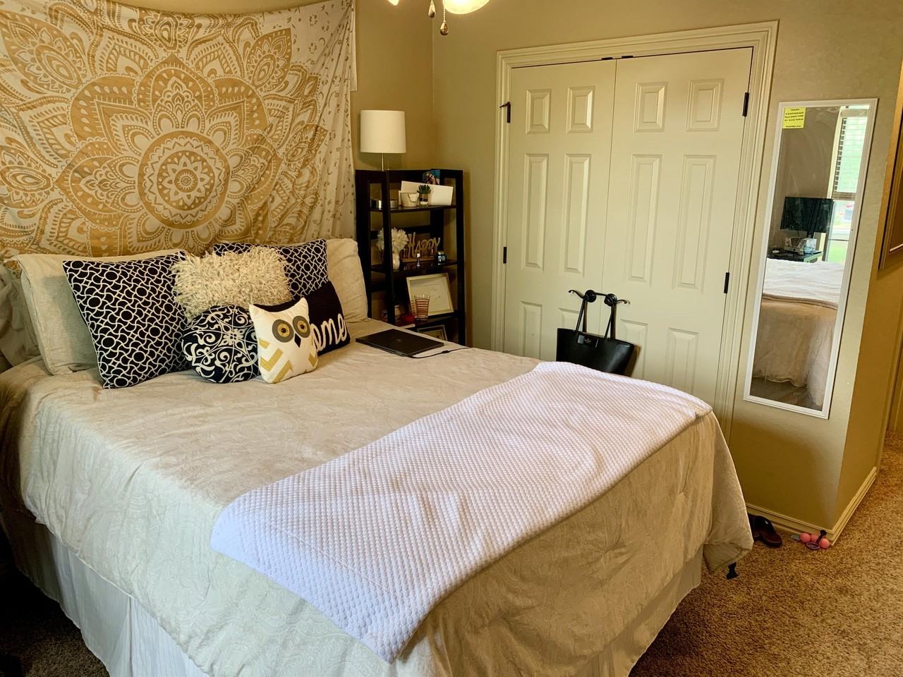 3450 W Chevaux Dr #1 - Photo 5 of 11