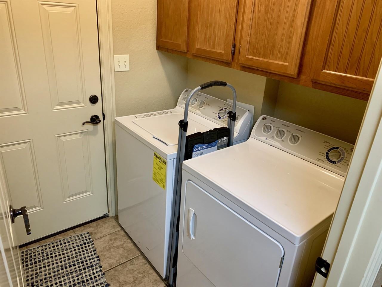 3450 W Chevaux Dr #1 - Photo 4 of 11