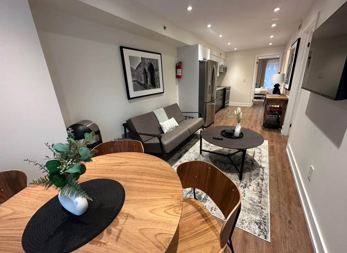 12 - 21 Batavia - Photo 2 of 18