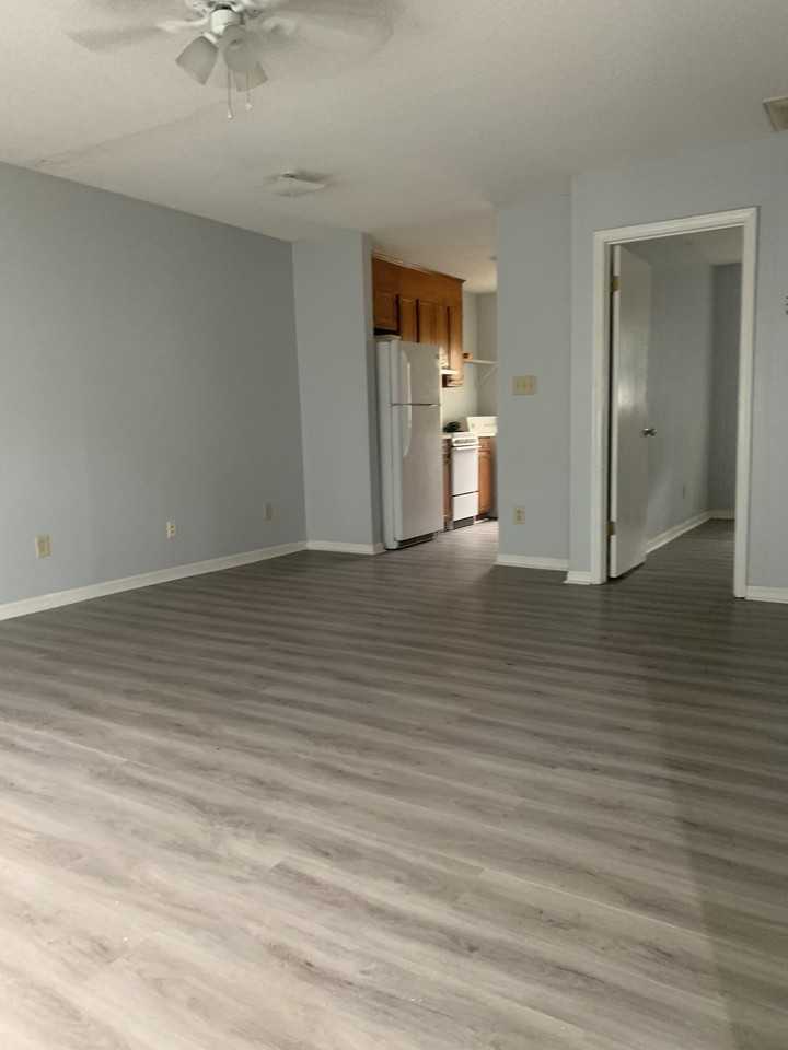 123 Pearl Cir - Photo 2 of 5