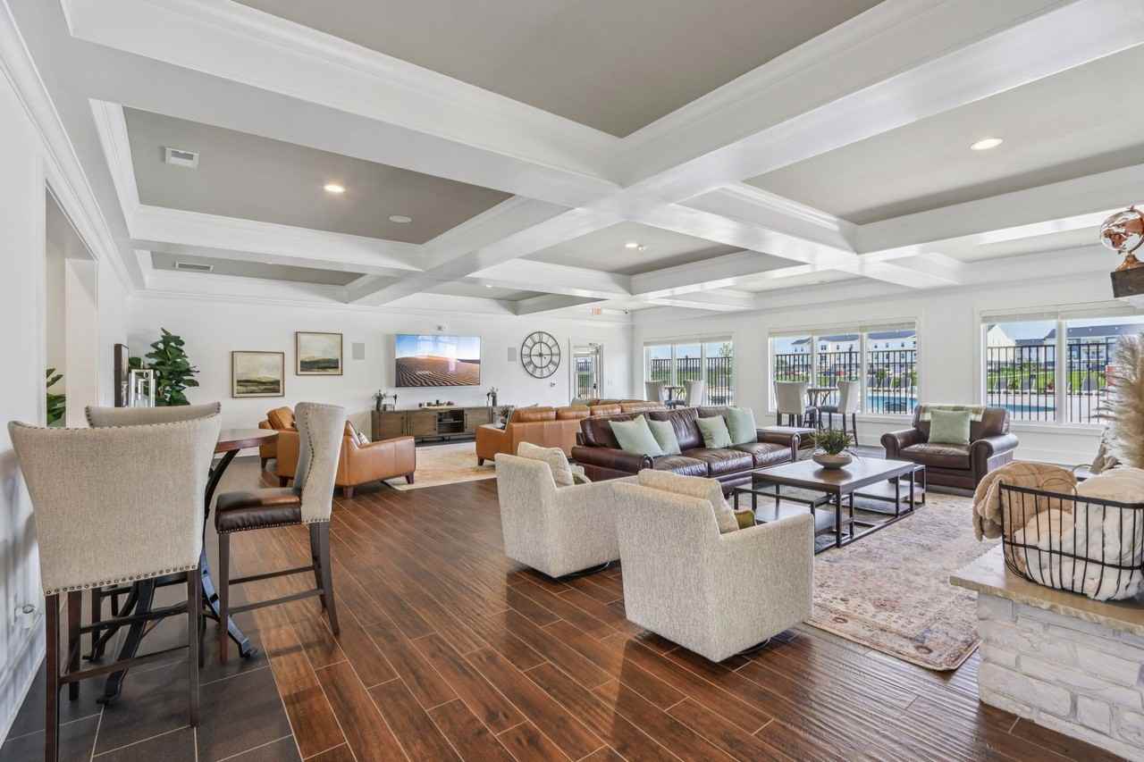 Precedent Flats - Photo 6 of 50