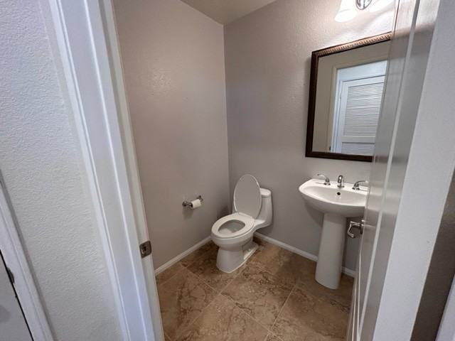 2163 Dutchman Ct #73 - Photo 3 of 10