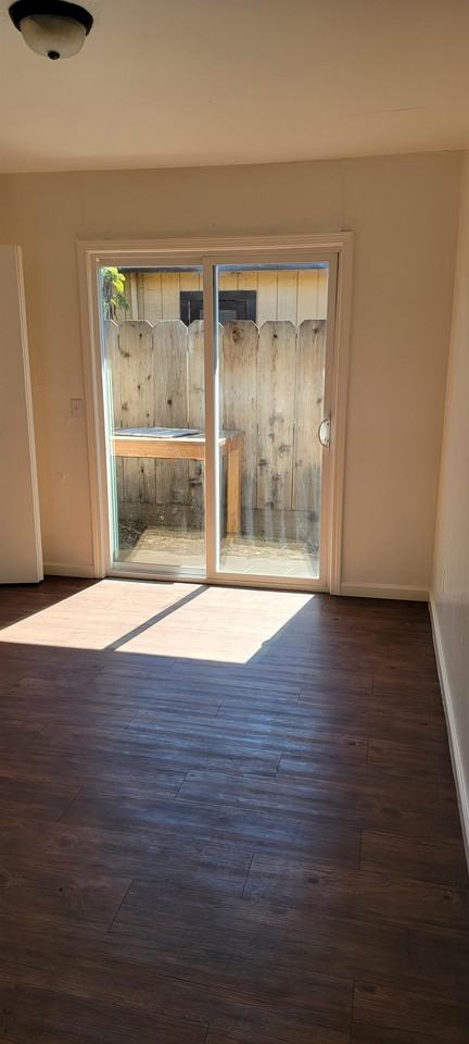 206 S C St #D - Photo 2 of 8