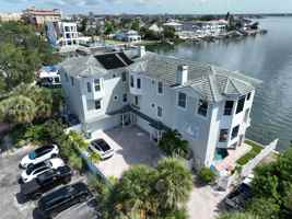 featured image of 110 50th Ave E