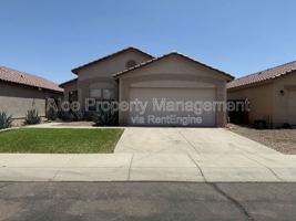 featured image of 679 W Jardin Dr