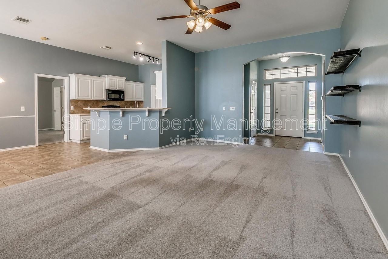18020 Cerrado Cir - Photo 2 of 27