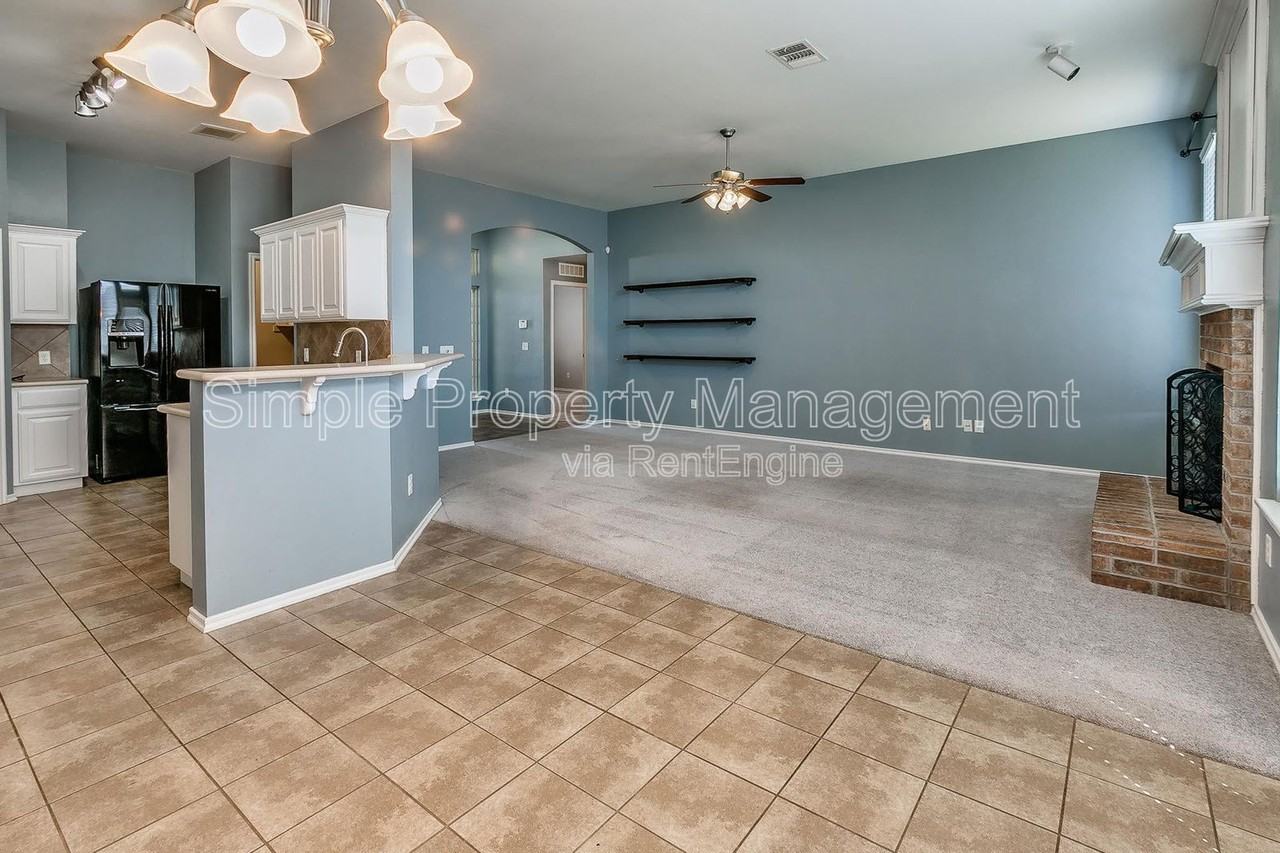 18020 Cerrado Cir - Photo 7 of 27