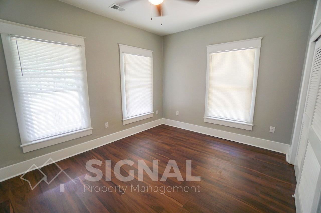 223 47th Pl N - Photo 7 of 25