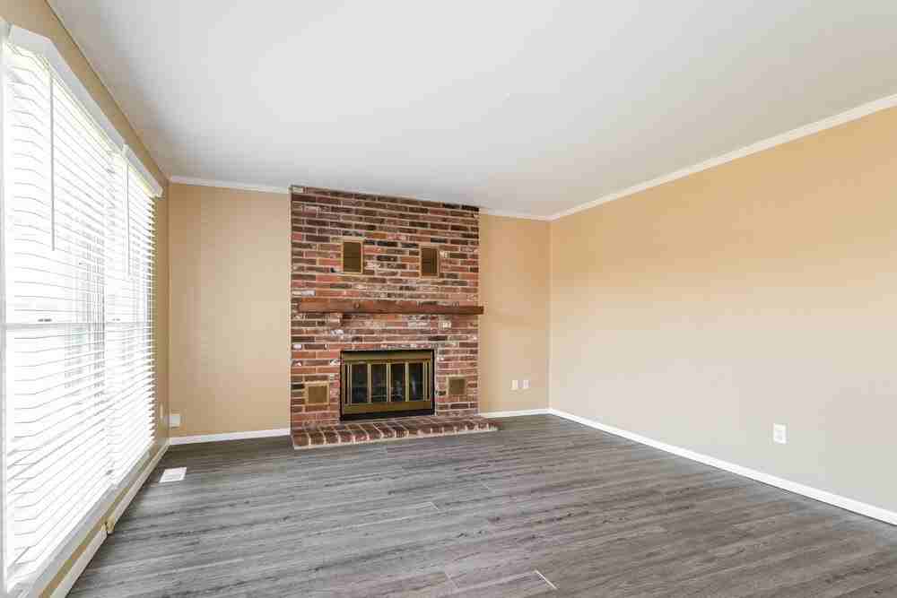 174 Birchleaf Dr - Photo 5 of 17