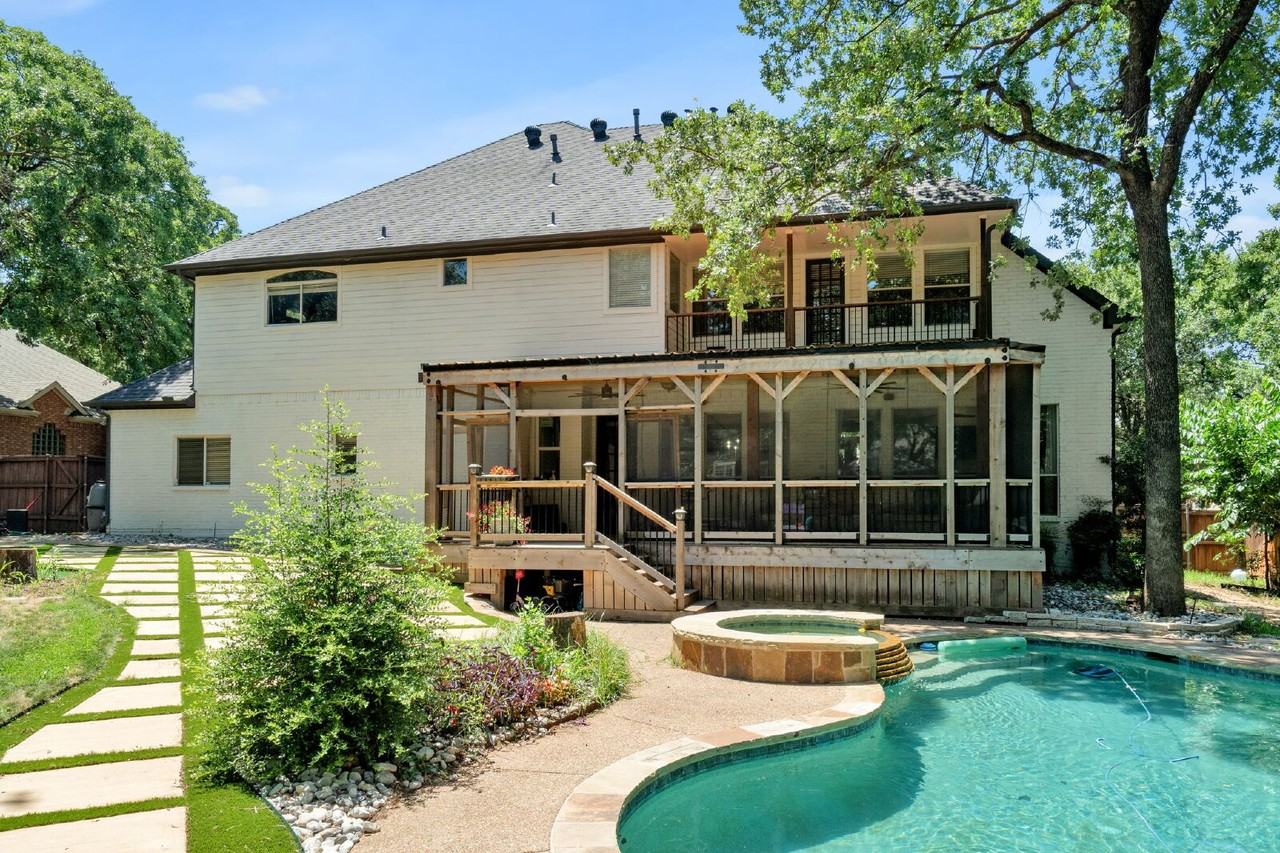 1308 Kings Brook Ct - Photo 3 of 26