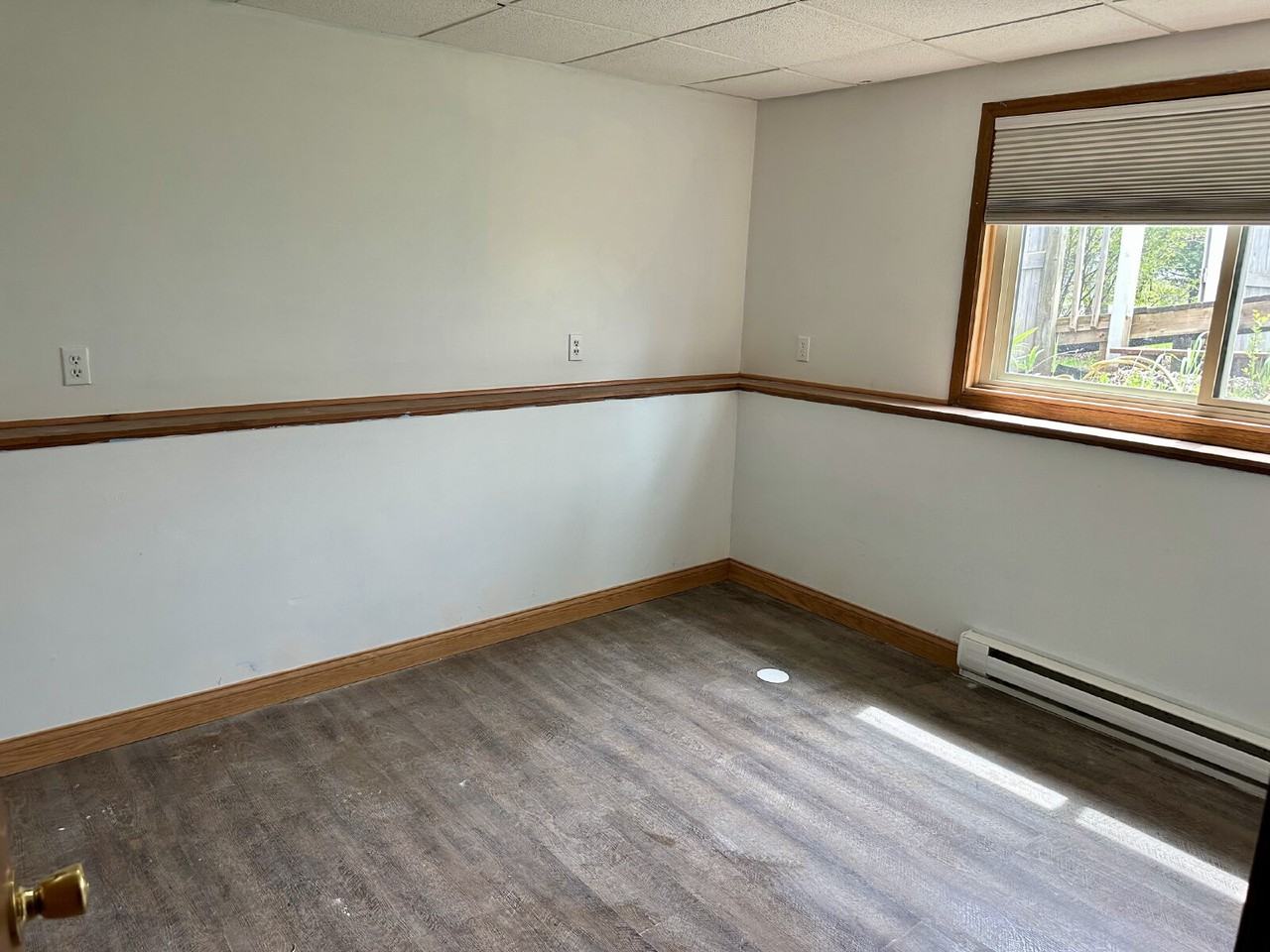 2731 Triggs Ave - Photo 4 of 17