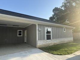 featured image of 1431 W Ash St #101