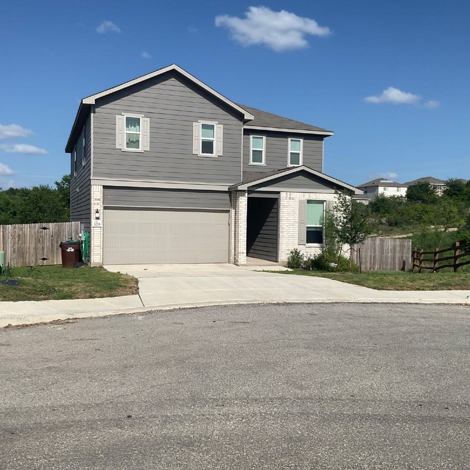 3218 Sunday Song - Photo 2 of 23