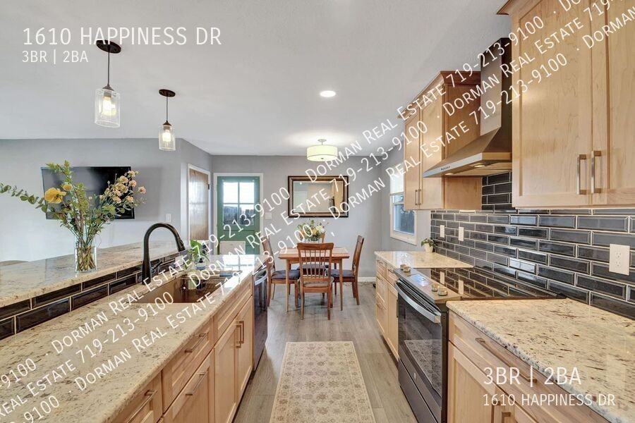 1610 Happiness Dr - Photo 3 of 9