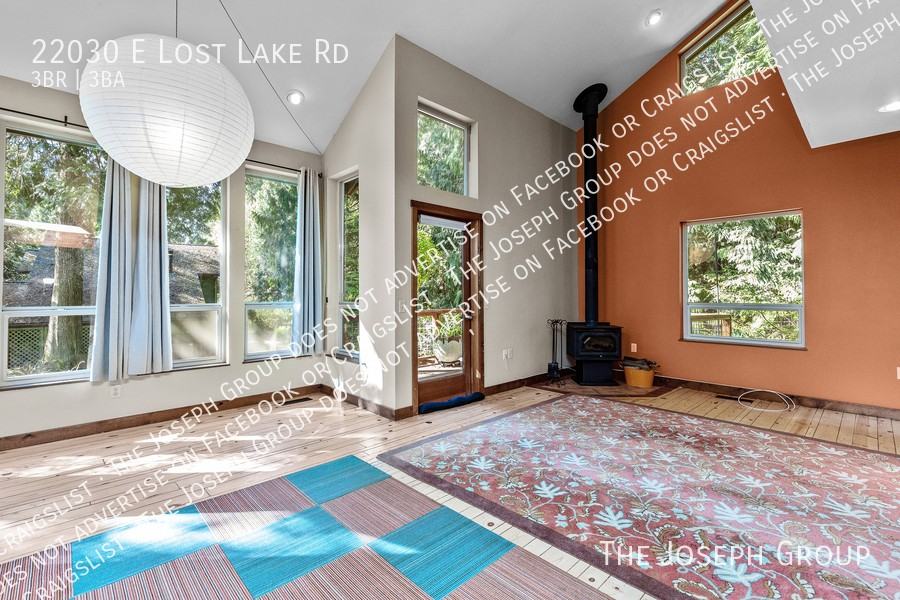 22030 E Lost Lake Rd - Photo 2 of 41