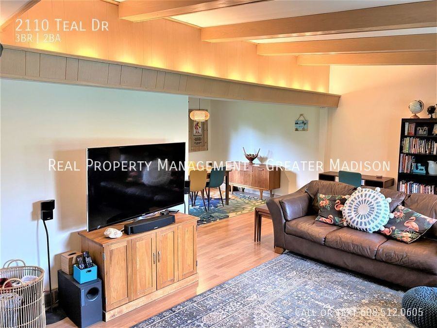 2110 Teal Dr - Photo 2 of 21