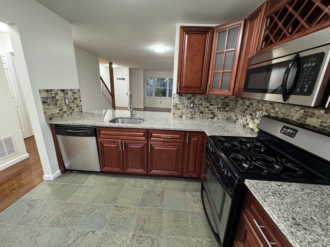 230 Washington Ave #230 - Photo 5 of 15