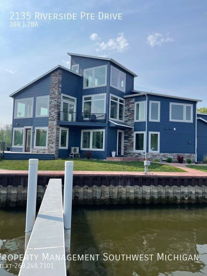 2135 Riverside Pointe Dr - Photo 2 of 30