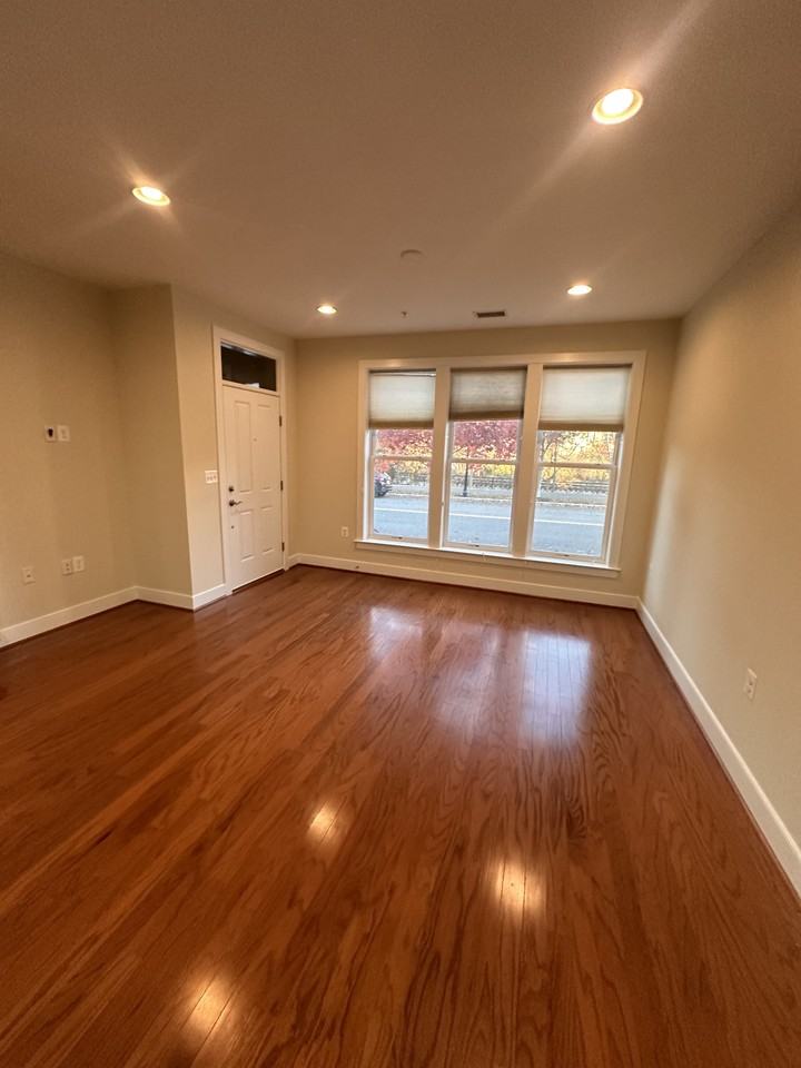 1420 Main Line Blvd #101 - Photo 2 of 19