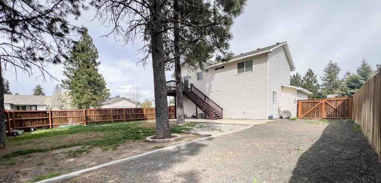 3318 Thistle Creek Ln - Photo 2 of 15