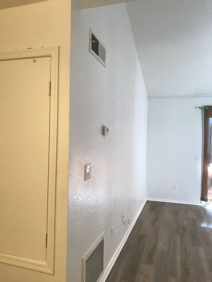 623 W Guadalupe Rd #258 - Photo 4 of 25