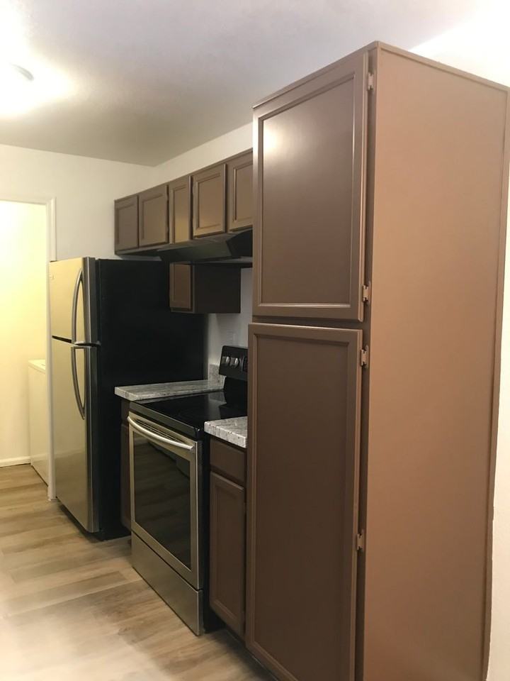 623 W Guadalupe Rd #258 - Photo 7 of 25