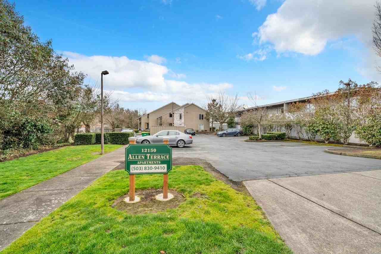 Allen Terrace - Photo 3 of 22