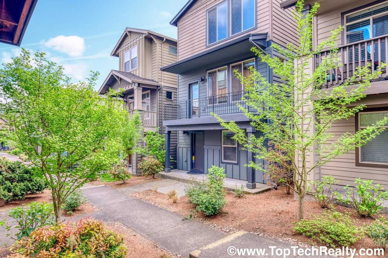 14350 Sw Burlwood Ln - Photo 2 of 30