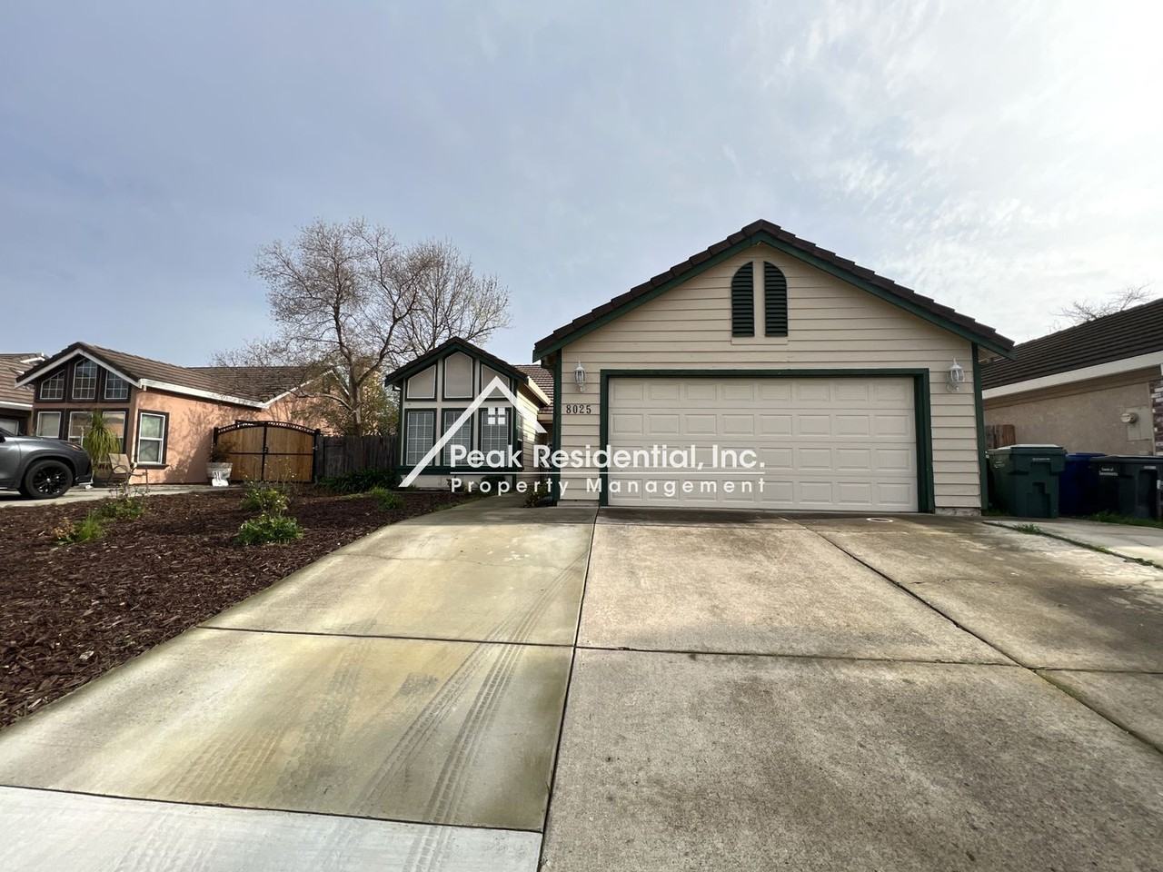 8025 Parkgate Way - Photo 2 of 21