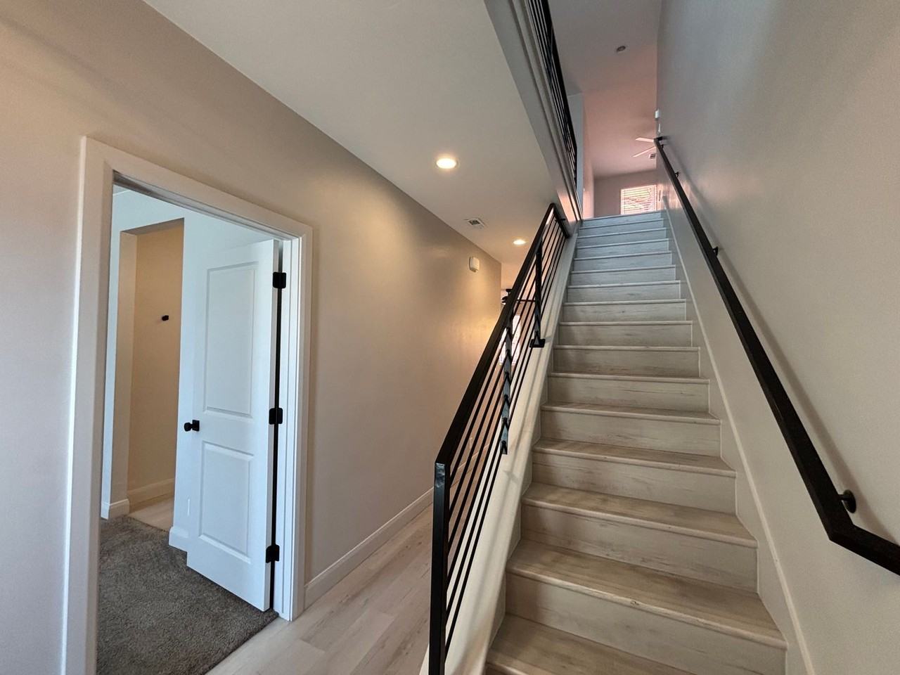 840 N Twin Lakes Dr #414 - Photo 3 of 50