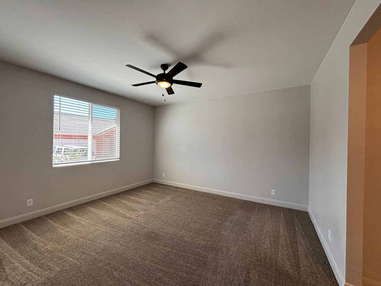 840 N Twin Lakes Dr #414 - Photo 5 of 50