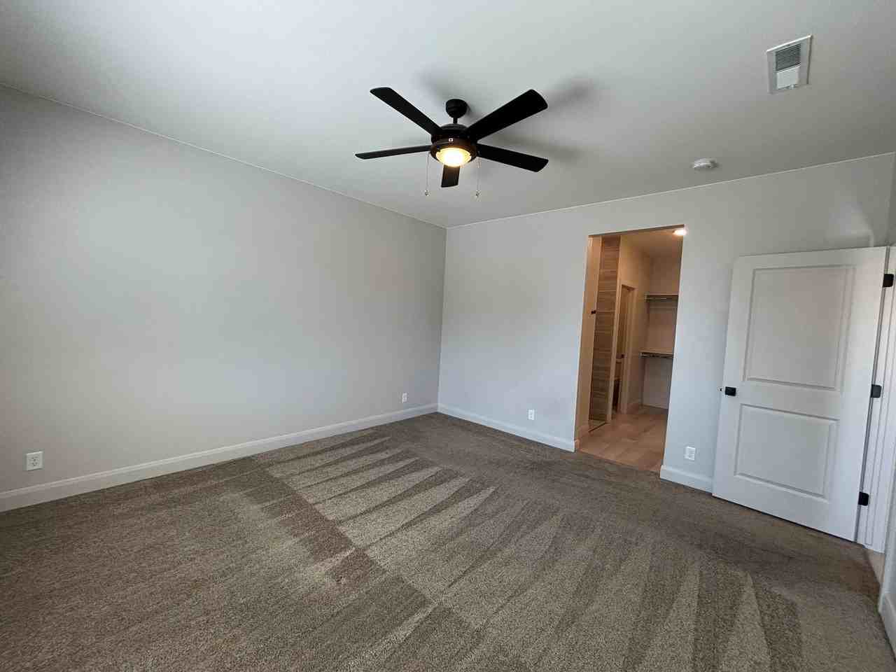 840 N Twin Lakes Dr #414 - Photo 6 of 50