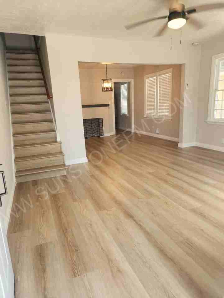 975 N Eleanor St - Photo 3 of 26