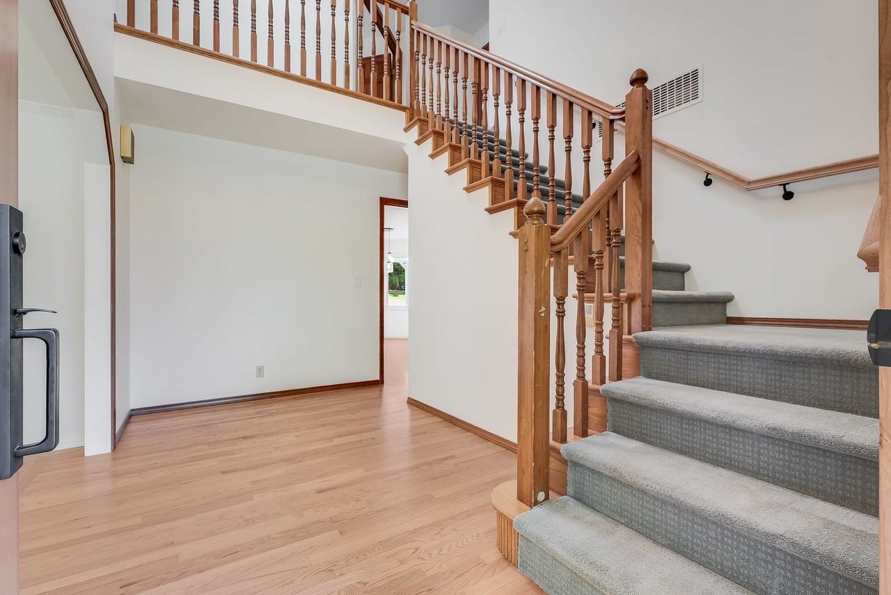 13150 Nw Ridgetop St - Photo 2 of 12